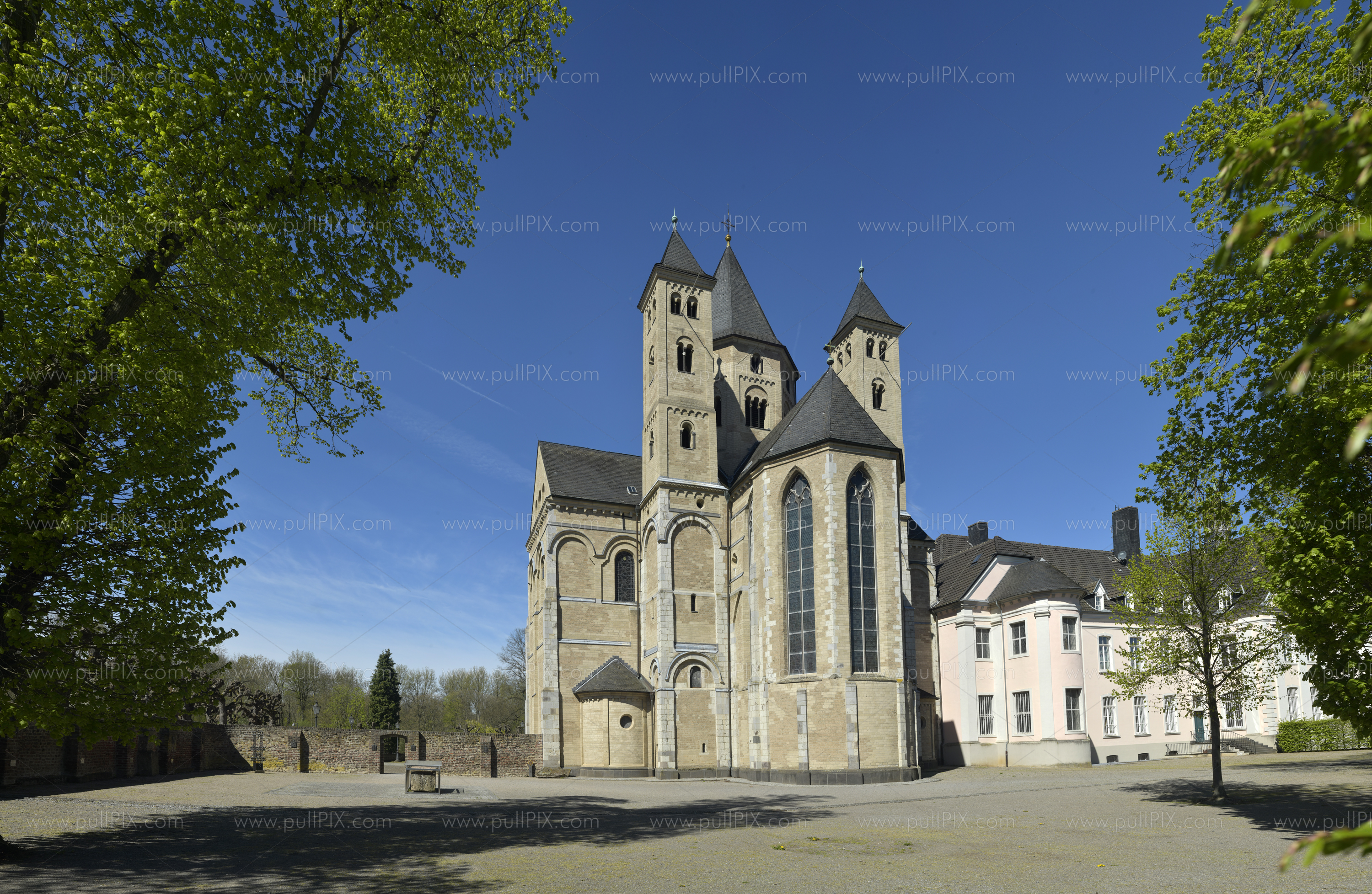Preview kloster knechtsteden 2.jpg
